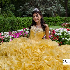 Vestido Amarillo de Princesa con Corsé ajustable - Sweet Sixteen